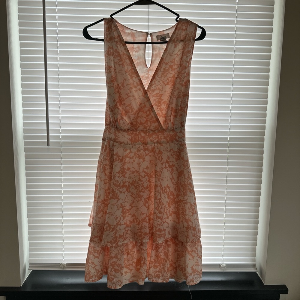 Floral V-Neck Sleeveless Dress Large